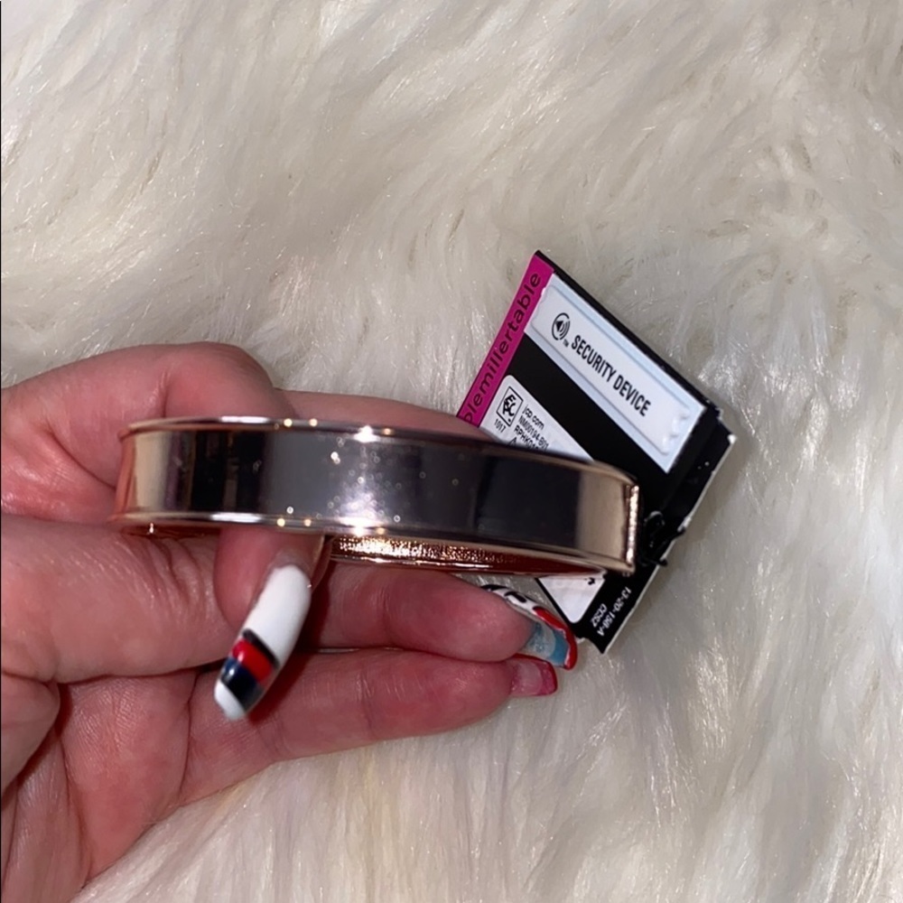 NWT Nicole Miller bracelet - Picture 4 of 4